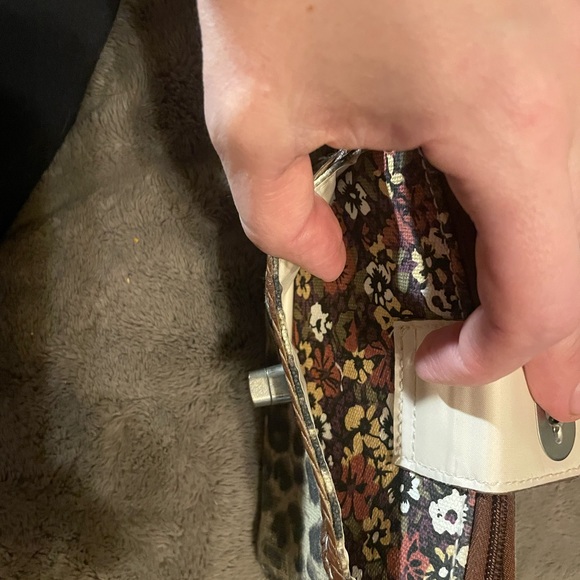 Ladies union bay wristlet wallet - Picture 3 of 5